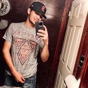 Meet your Posher, Leo